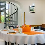 House With A Parking Space - 22433 度假居